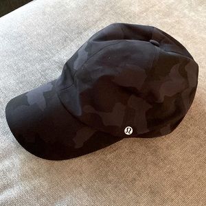 Lululemon Fast and Free hat